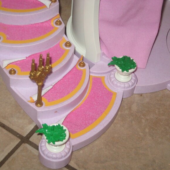 Playmobil 5142 Dream Fantasy Princess Castle - Large Playset Lot - Plus extras - Picture 16 of 16